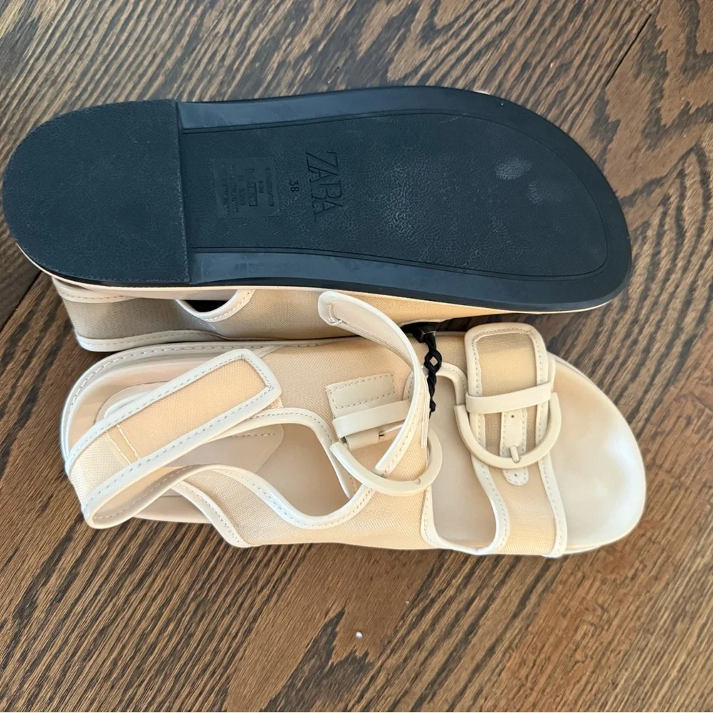 ZARA BUCKLED FLAT MESH SANDALS